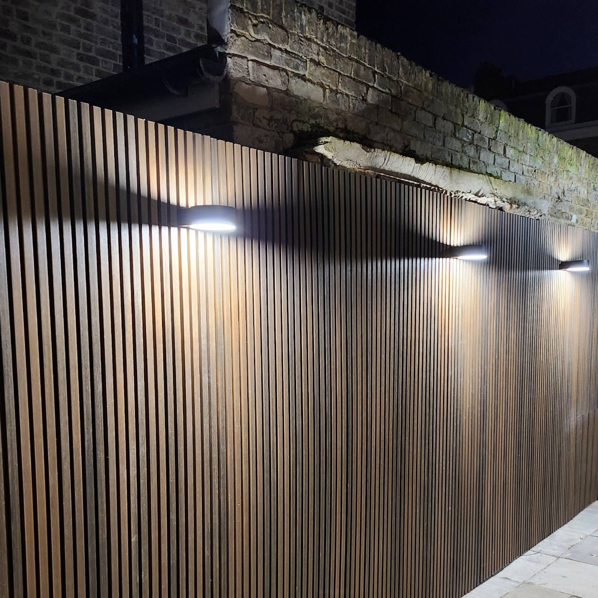 Contemporary Composite Slatted Cladding - Cedar Brown - Capped 3.6M Exterior Wall Clad Board