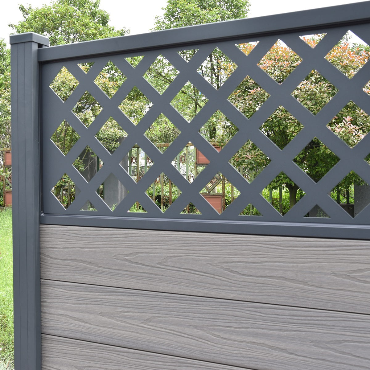 Elite Composite Fencing - Diamond Trellis