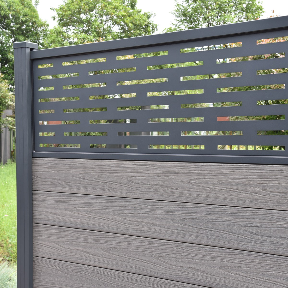 Elite Composite Fencing - Horizontal Trellis