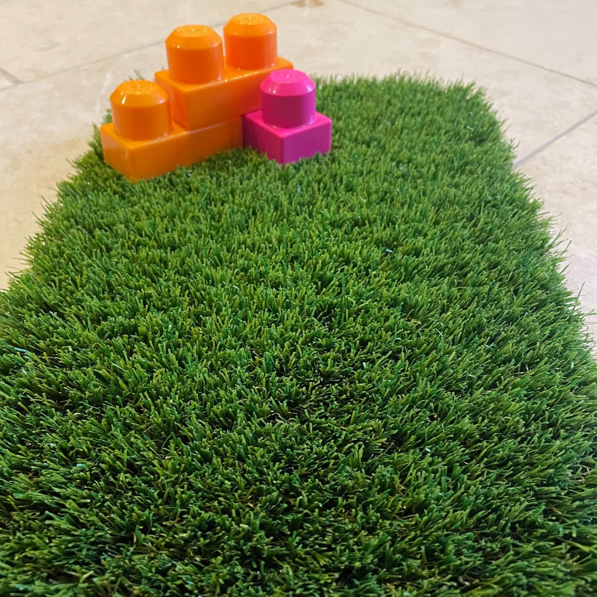 Buxton 38mm Artificial Grass