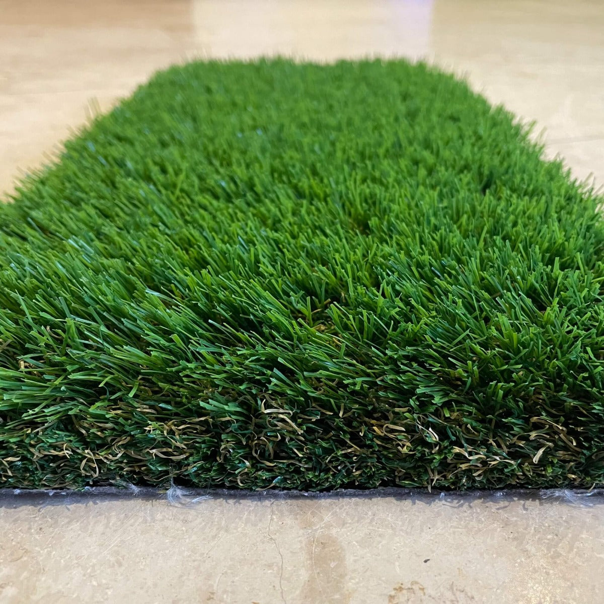 Edale 32mm Artificial Grass