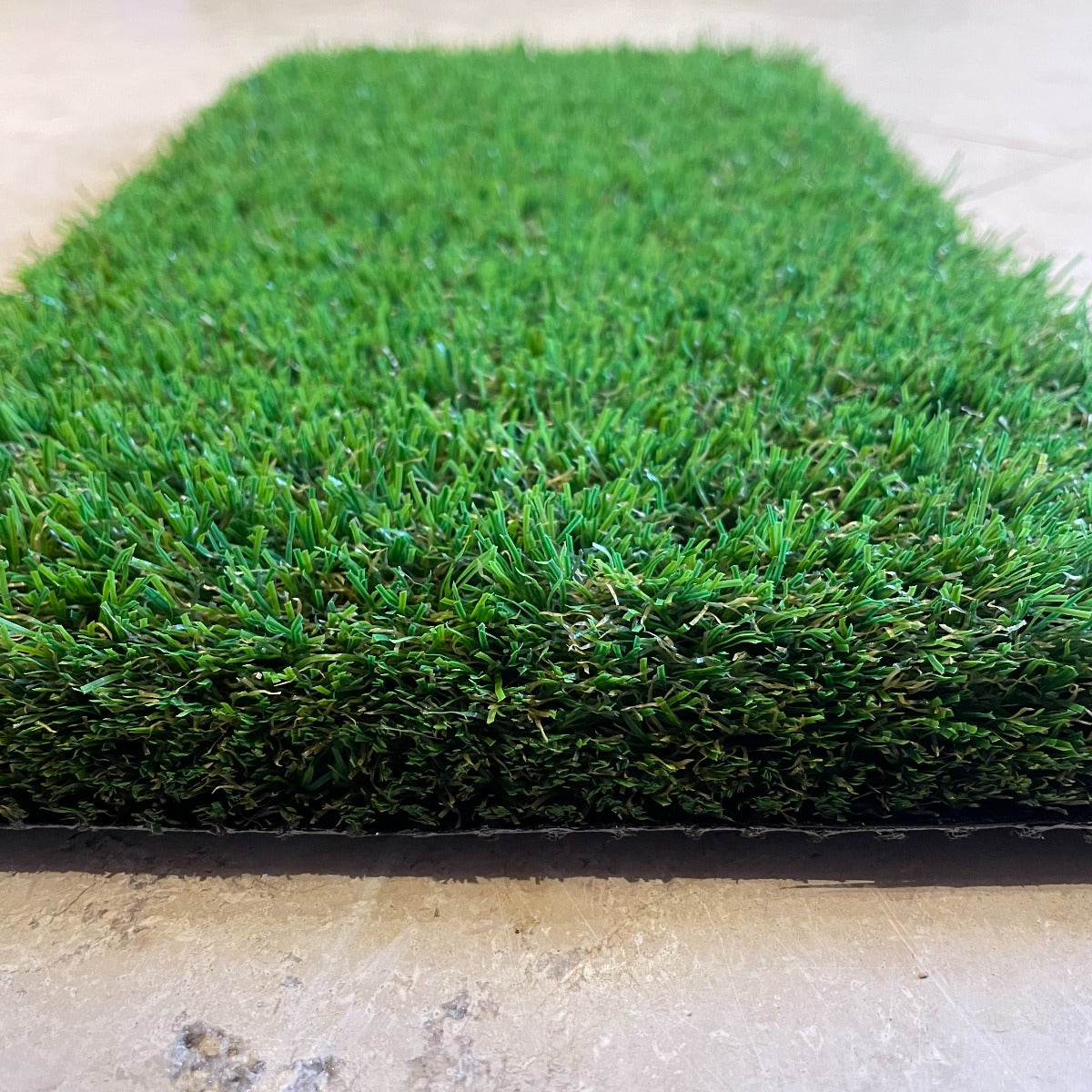 Castleton 32mm Artificial Grass